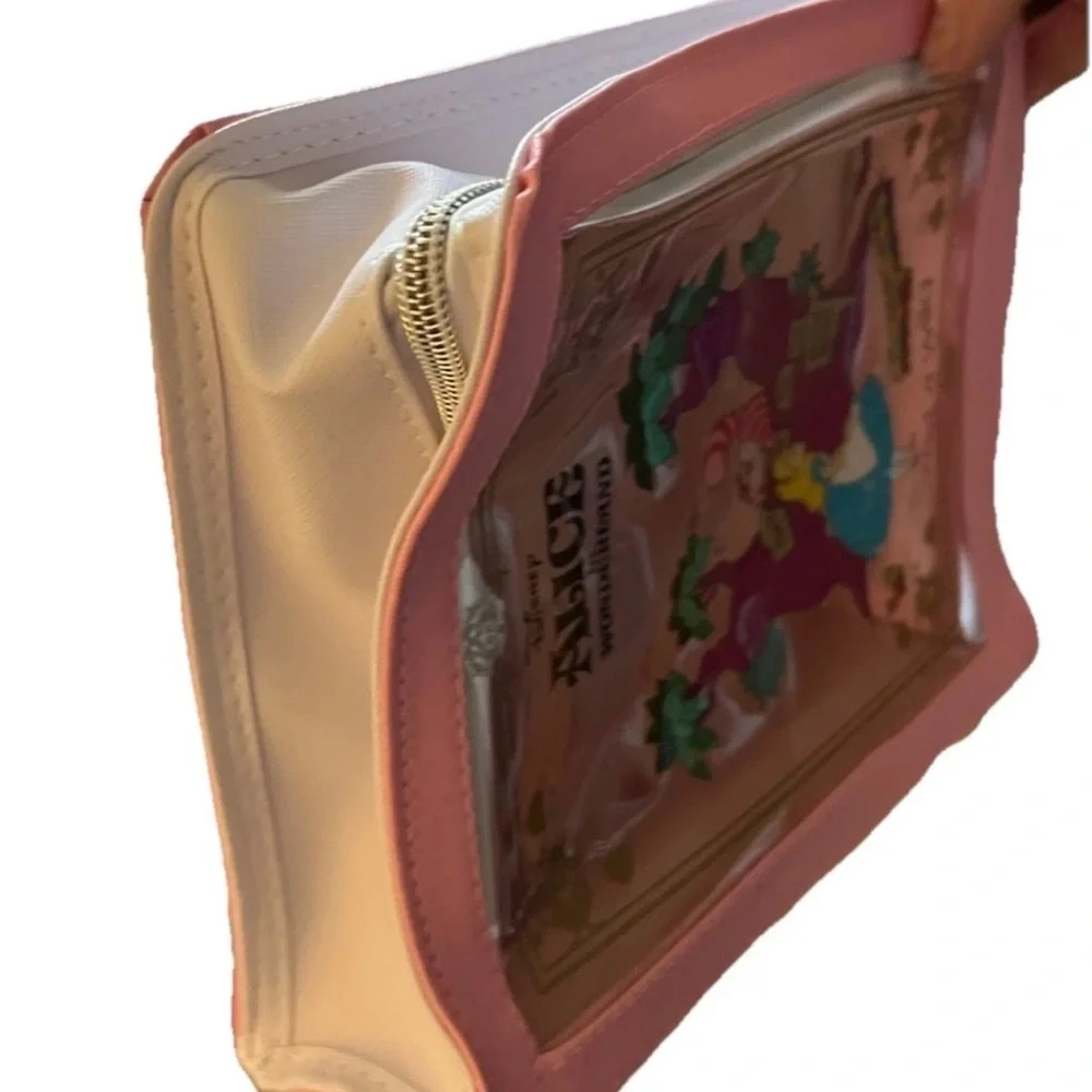 wet n wild Pink Alice in Wonderland Cosmetic Pouch with Cheshire Cat Mirror